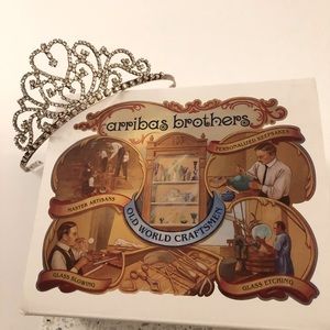 Arribas Brothers Tiara